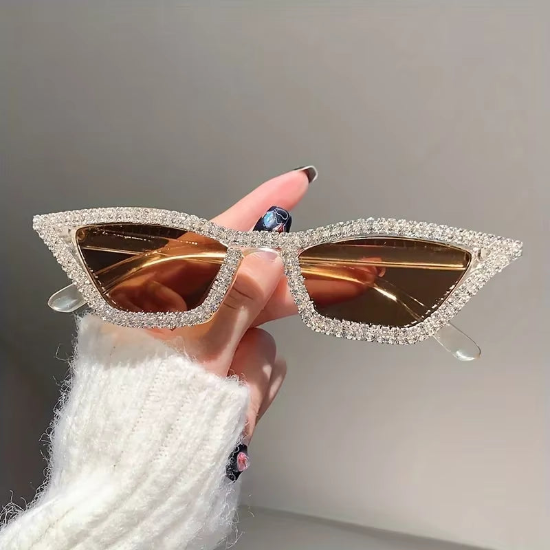 1PC Rhinestone Sunglasses Party Glasses Cat Eye Sunglasses Cat Eye Glasses Eyewear for Women Men Bar Sunglasses